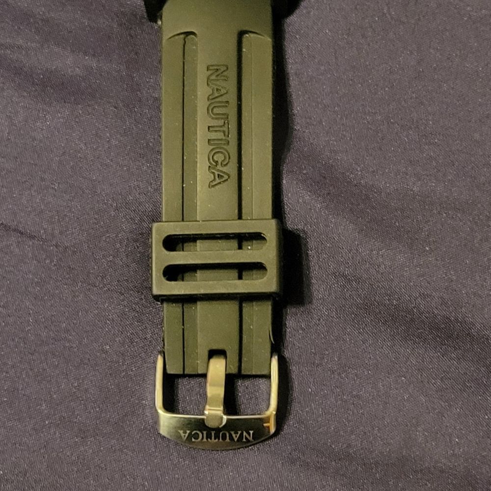 NAUTICA RUBBER BAND WATCH - Picture 5 of 7